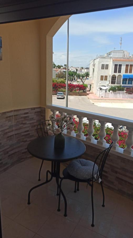 Torrevieja 2 Bedroom Holiday Apartment Eksteriør bilde